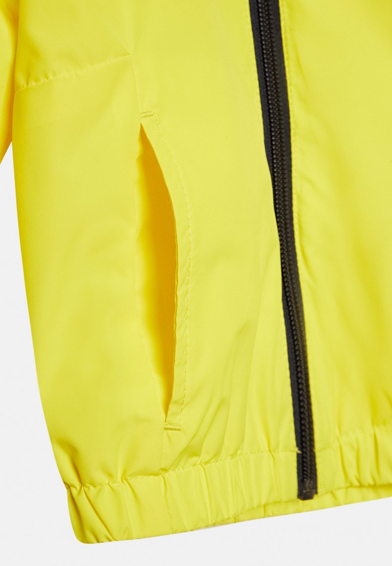 Kinder Jacken | BOSS Kidswear HOODED WINDBREAKER Übergangsjacke pollen/gelb - BP37691 Kinder Jacken | BOSS Kidswear HOODED WINDBREAKER Übergangsjacke pollen/gelb - BP37691