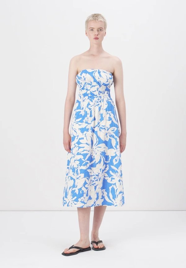 IN THE SKY MIDI - Day dress2