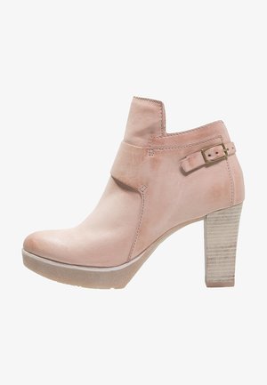 MJUS, Højhælede støvletter - light pink