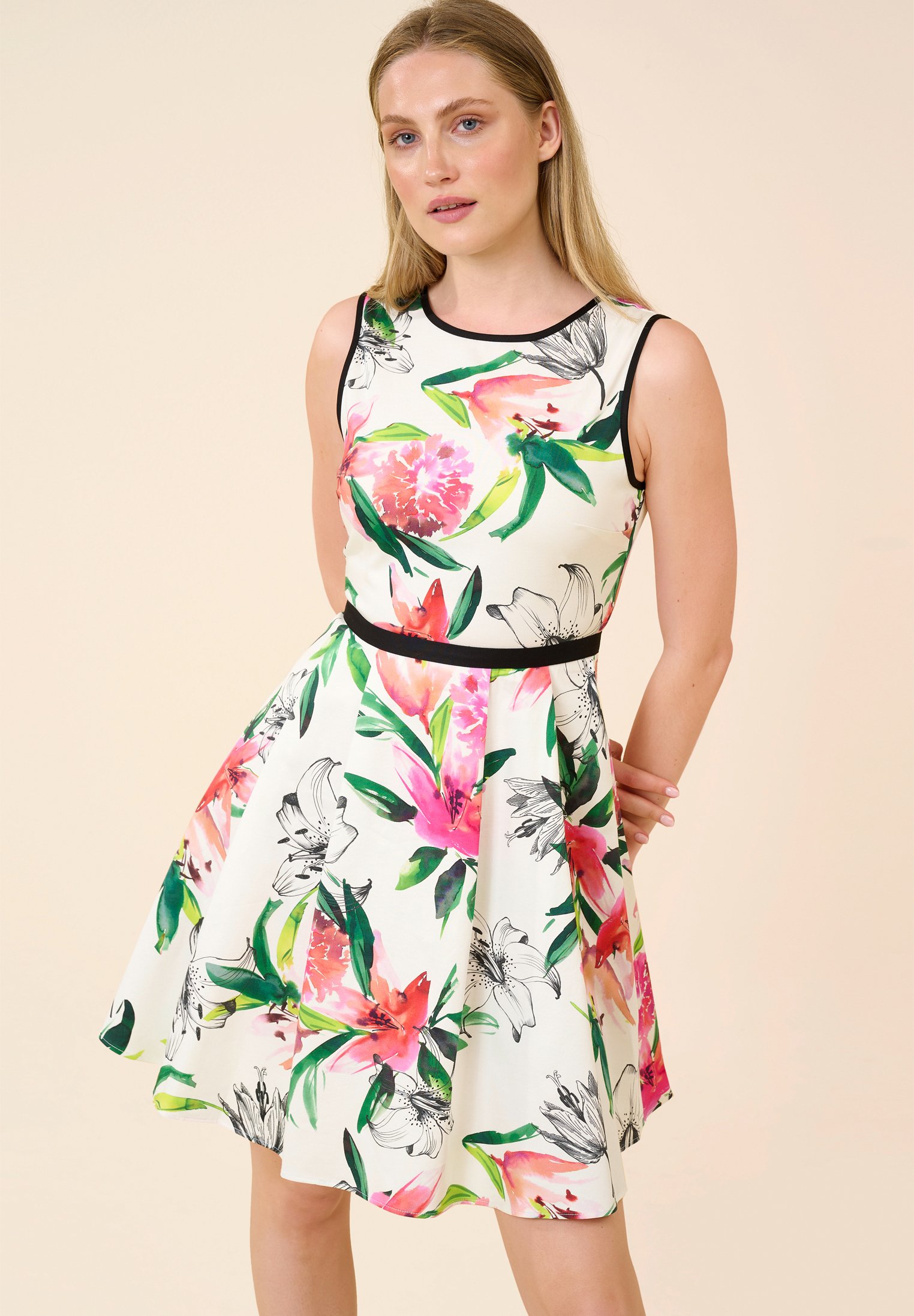 Orsay Freizeitkleid Wolkengrau Offwhite Zalando De 