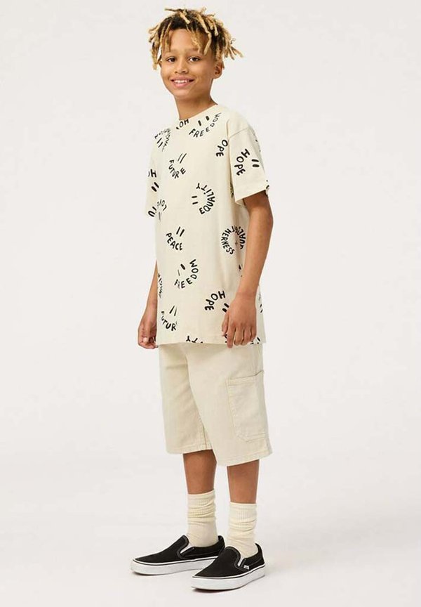 RILEY - T-Shirt print - smiling words