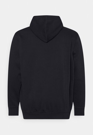 Sudadera negra con capucha, con un dobladillo y puños acanalados. Textura suave, diseño minimalista, sin logotipos ni patrones visibles. Vista trasera mostrada.