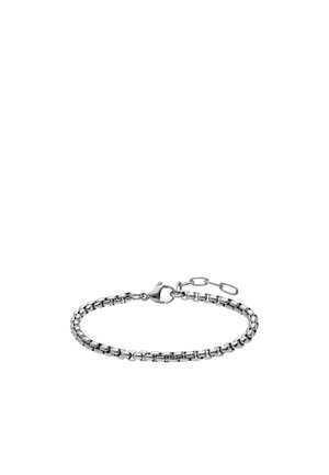 Zilveren verstelbare schakelarmband met box schakels en kreeftsluiting op een witte achtergrond.