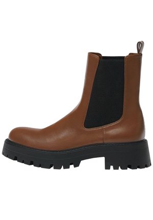 Ankle boot
