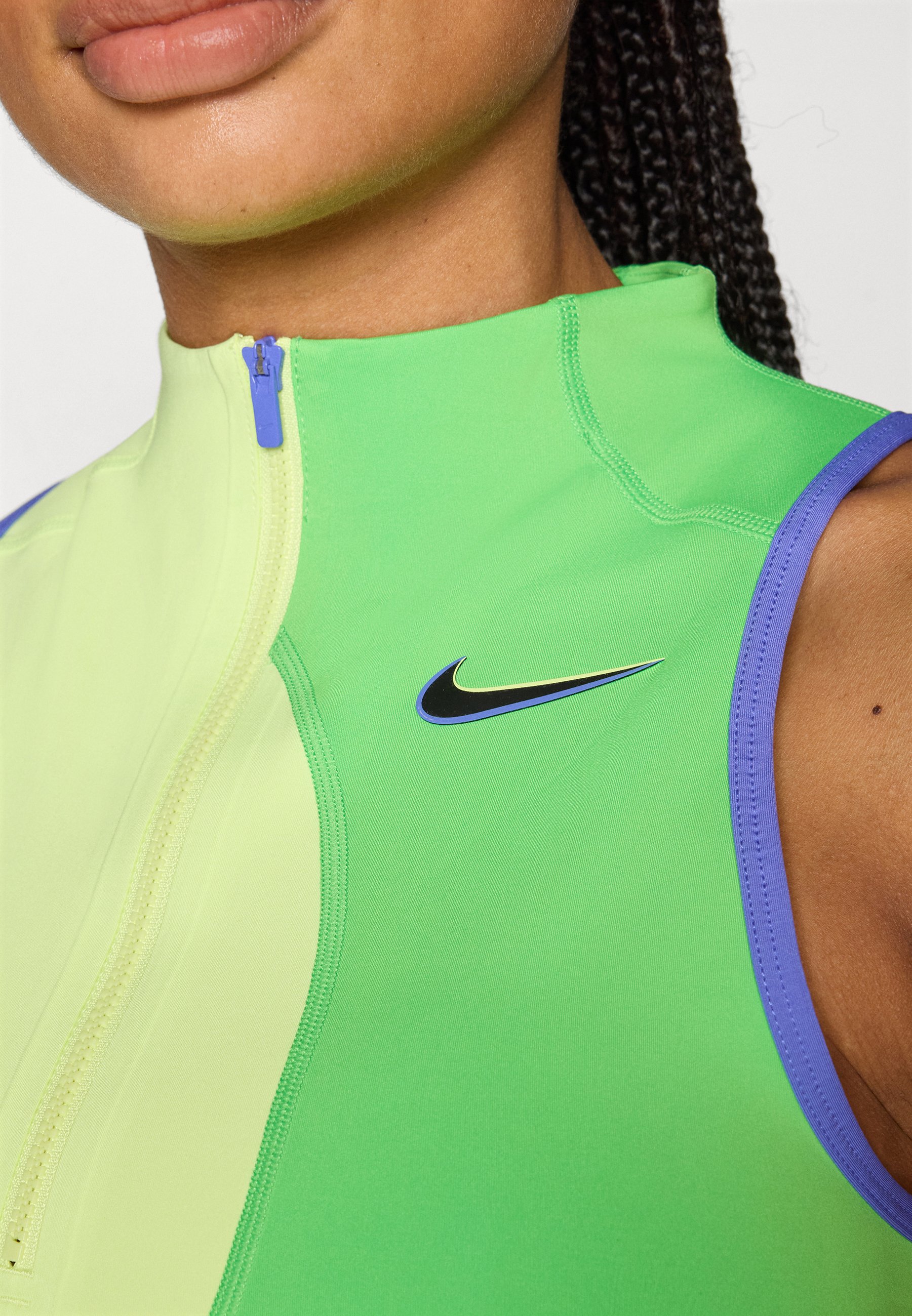 green nike dress