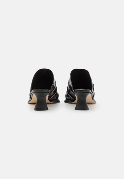 MIISTA TATTI MULES - Mules de salto - black