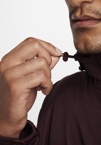 Nike Performance SPHERE MILER - Running jacket - burgundy crush burgundy crush
