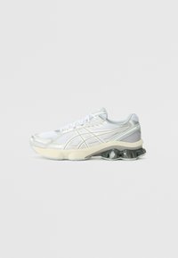 Unselected, white