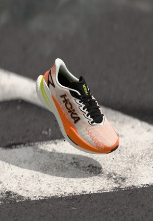 HOKA MACH X 3 - Road running shoes - white/neon tangerine