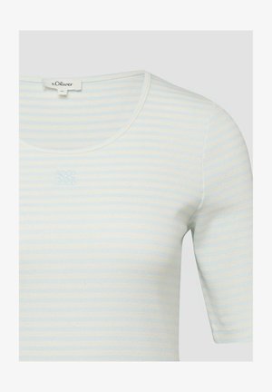 Kurzärmeliges weißes Hemd mit hellblauen horizontalen Streifen, rundem Ausschnitt und kleinem besticktem Logo in der Mitte der Brust.