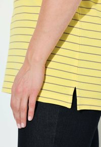 Ulla Popken Polotričko - sun yellow