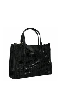 Zwarte geweven draagtas met leren accenten, met dubbele handvatten aan de bovenkant en een afneembare schouderband; gestructureerd ontwerp met een ruime binnenkant.