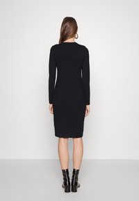 DKNY Stickad klänning - black