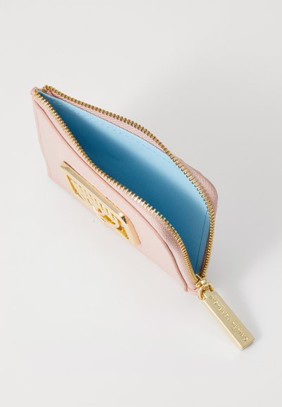 CHIARA FERRAGNI EYELIKE BUCKLE - Πορτοφόλι - zephir