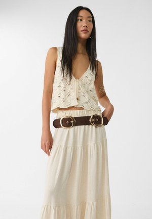 Belt - dark brown