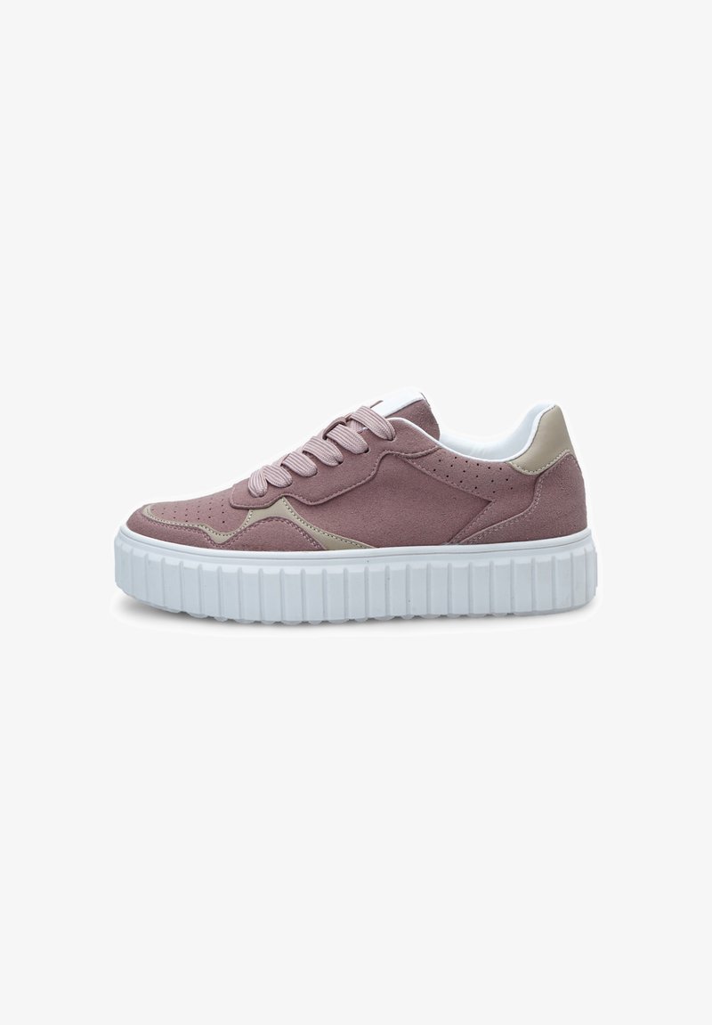 Madala lõikega mauve suede sneaker, millel on beežid aktsendid ja paks valge soonikuga kummitald, vaadatuna välispoolt.