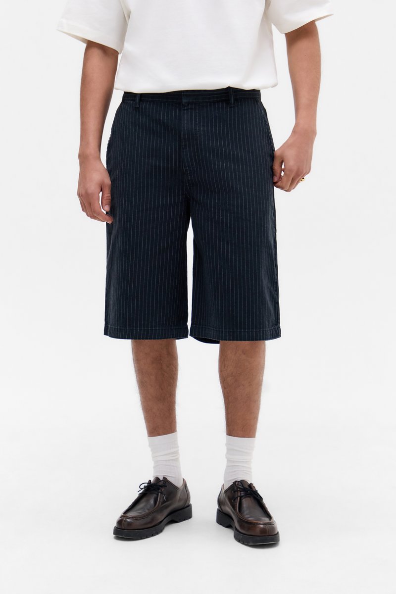 BDG Urban Outfitters STRIPED WORKER - Denim shorts - black