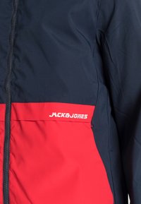 Jack & Jones BARTON LIGHT STAND COLLAR JACKET - Casaco de verão - navy blazer