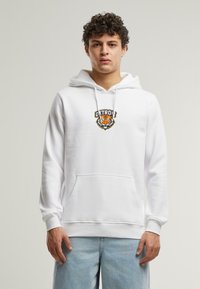 Mister Tee DETROIT TIGER HEAD - Mikina s kapucňou - white