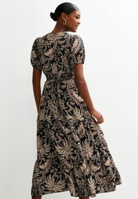 New Look Day dress - black pattern