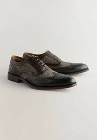 Next REGULAR FIT - HERITAGE BROGUE - Nauhakengät - brown