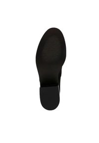 Sole di scarpa nera con tacco alto, rifinita in modo liscio e con scanalature orizzontali per la trazione; punta arrotondata e tacco a blocco.