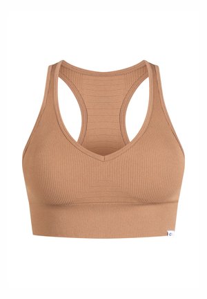 Soutien-gorge de sport marron à côtes avec un décolleté en V et un dos nageur. Fabriqué en tissu texturé avec un motif à rayures subtil.