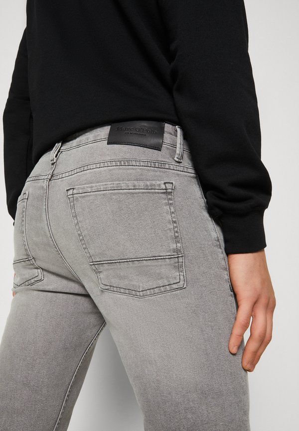 TROUSERS SHAPED FIT SHAPED LEG LOW WAIST CROTCH REGULAR LENGTH - Straight leg jeans4