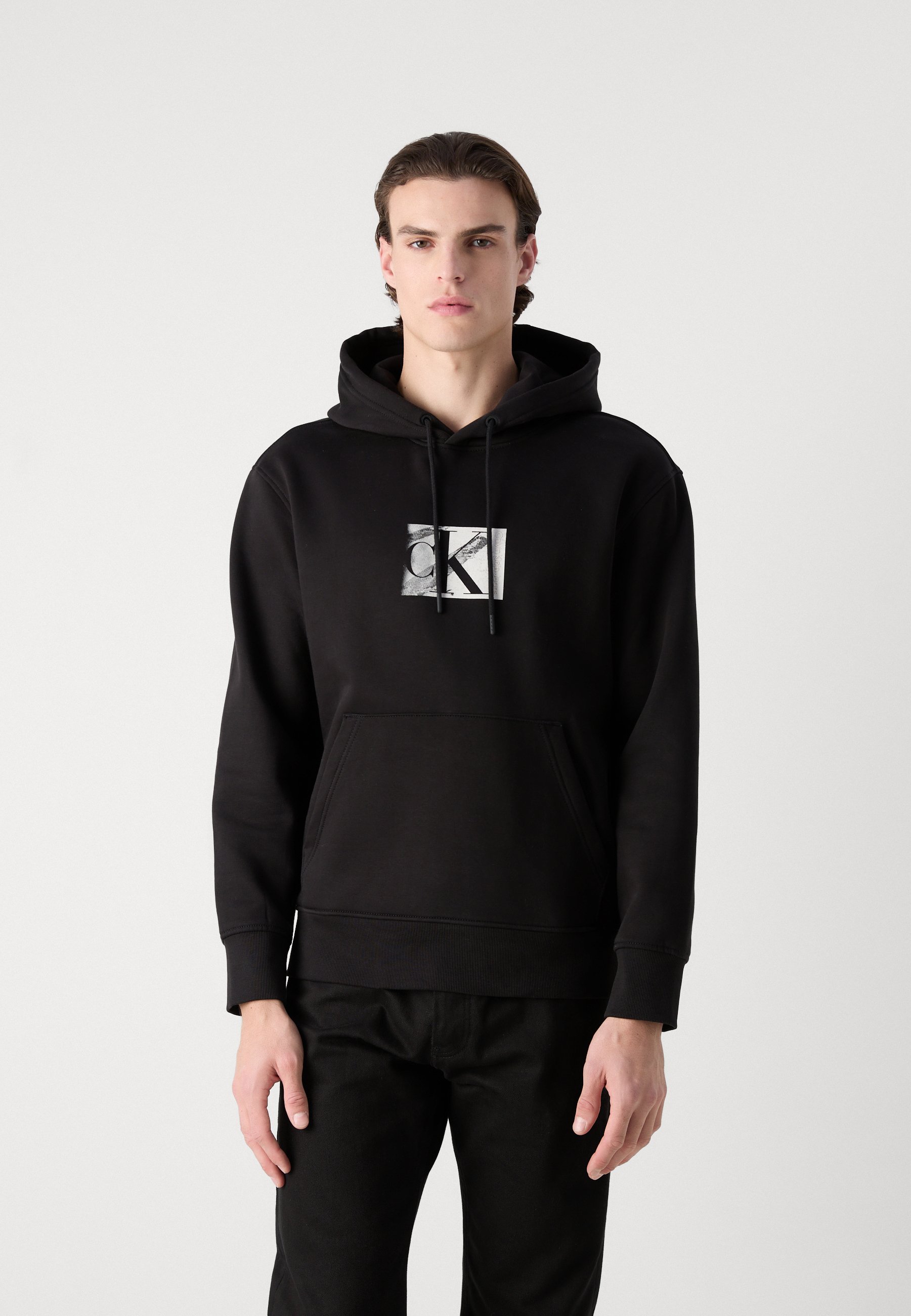 Calvin Klein Jeans SMALL BOX HOODIE - Sweatshirt - black Calvin Klein Jeans SMALL BOX HOODIE - Sweatshirt - black
