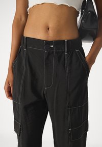 GAP DOUBLE CARGO PULL ON - Kelnės - black