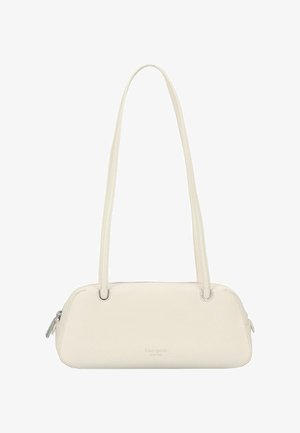 Sac à main en cuir beige clair de forme rectangulaire, doté de deux bandoulières et d'une fermeture éclair. Logo affiché sur le devant.