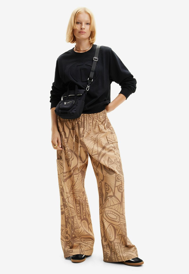 Desigual Sweater grijs Desigual Sweater grijs