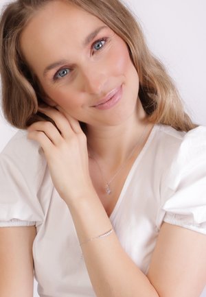 Bracelet - zilveren kleur