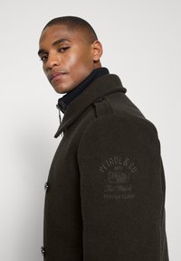 Petrol Industries Halflange jas - forest