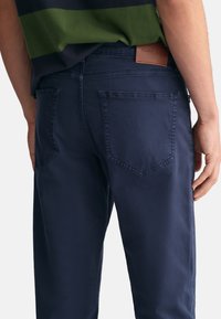 GANT Jeans a sigaretta - marine