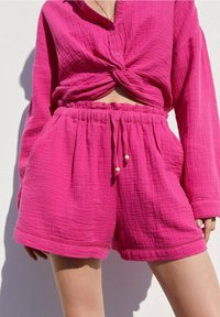 Mango Shorts - pink