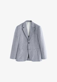 Blazer gris claro de un solo botón con solapas de muesca, dos bolsillos delanteros parche y un bolsillo en el pecho, con forro interior blanco.
