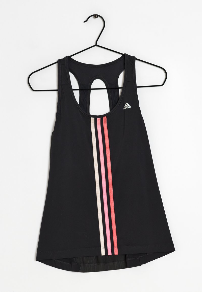 Mustan urheilusankot, jossa on racertakakuvio ja kolme pystysuoraa raitaa vaaleanpunaisena, tummanpunaisena ja kermana. Adidas-logo vasemmassa yläkulmassa.