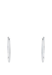 Silverfärgade hoops örhängen med en polerad yta, cirkelform och sömlös design med en gångjärnsstängning för enkel användning.