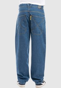 Homeboy X-TRA BAGGY  - Traperice ravnih nogavica - washed blue denim