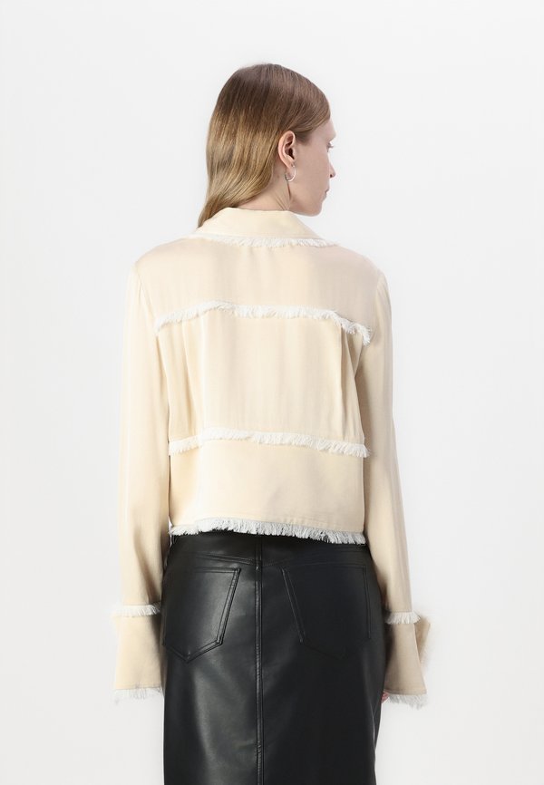 EMMIE MATTE - Button-down blouse3