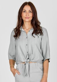 Seleccionado, blue mint