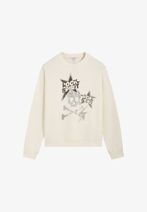 Sudadera de manga larga color crema con puños acanalados, que presenta un gráfico desgastado de calavera y tibias cruzadas con los textos "Rock Spirit" y "Scalpers" dentro de formas de estrellas.