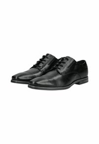 Zapatos de cuero negro con un empeine suave, puntera perforada y un diseño clásico de cordones. Forma de punta ligeramente afilada y suela plana.