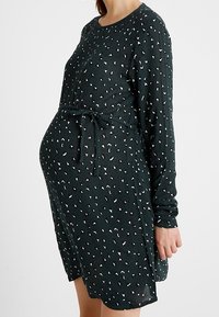 Noppies Vestido informal - green