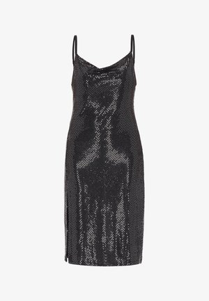Juodas blizgus suknelė su plonais spageti petnešomis, prigludusi siluetas ir šoniniu įpjovimu. Atspindinti tekstūra sustiprina vizualinį detalumą.