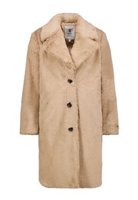 Abrigo de pelaje sintético en beige con cuello de muesca, que presenta cuatro botones negros, mangas largas y un corte relajado, ofreciendo una textura suave.