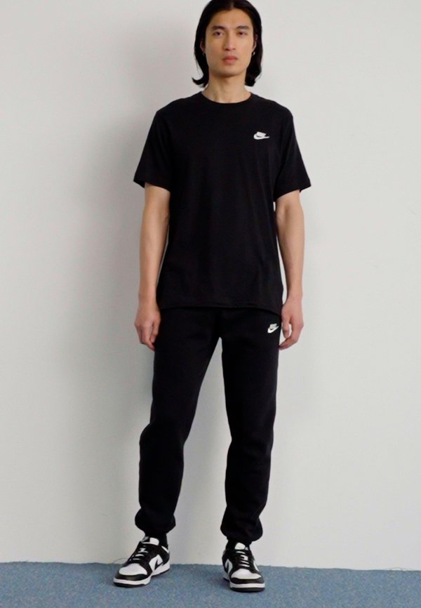 CLUB - Tracksuit bottoms3