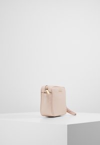 MICHAEL Michael Kors JET CAMERA - Skuldertasker - soft pink