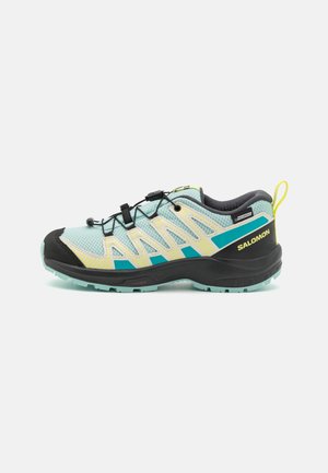 Salomon XA PRO V8 WATERPROOF UNISEX - Zapatillas de senderismo - tanager turquoise/india ink/sunny lime
